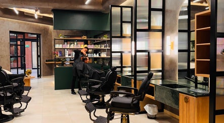 Legacy Barbers - The Verge obrázek 2
