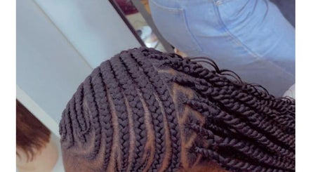 Slay_braids image 3