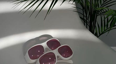 Image de Clinique DermaSkin 2