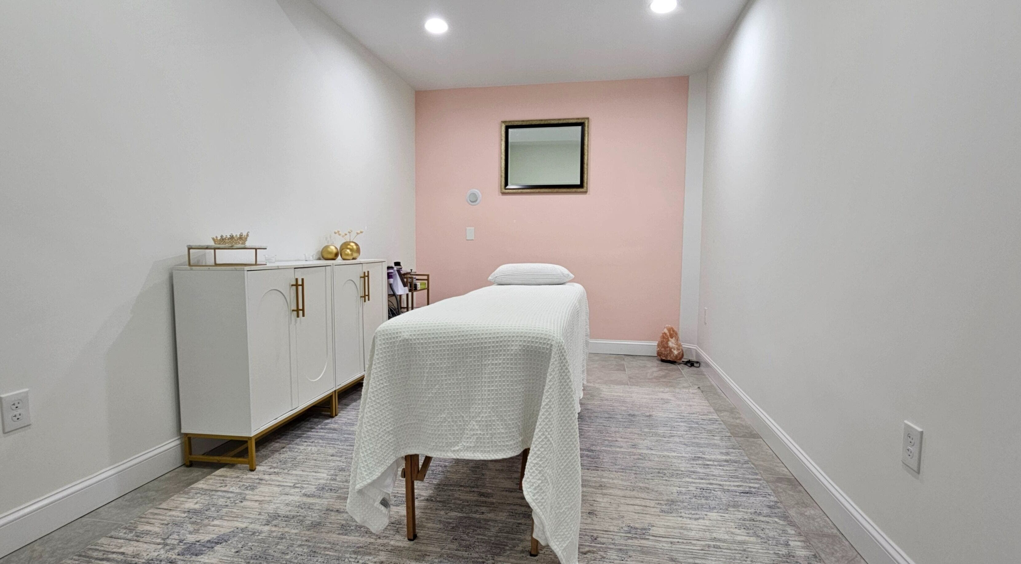 Tranquil massage room at Majestic Day Spa - Acton, MA, offering amazing relaxation in Acton, Massachusetts, US.