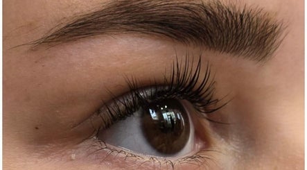RS Lash Boutique