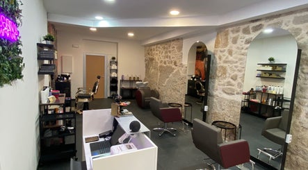 รูปภาพ ELEGANZA Hair Lab 2