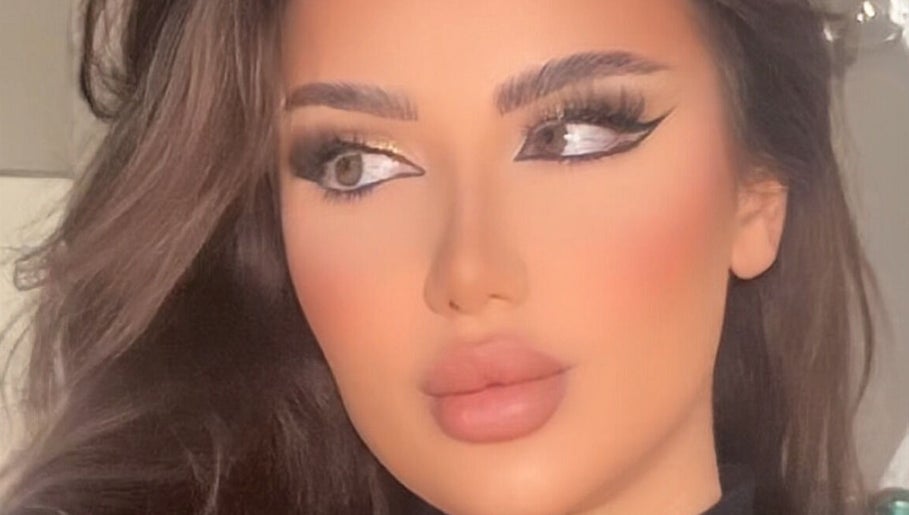 Haya Makeup Artist image 1