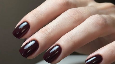 Yaroslav Nails image 2