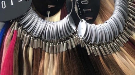 Extensions by Rebecca slika 3