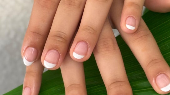 Embellish Women Salon