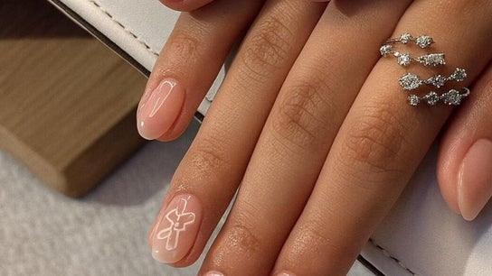 Embellish Women Salon