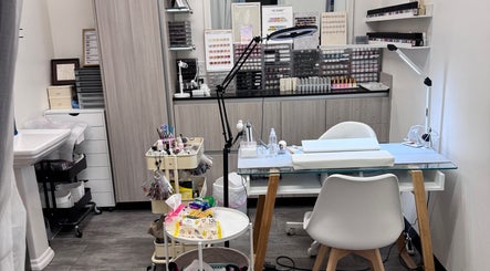 Niko Nail Studio