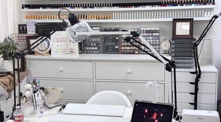 Niko Nail Studio