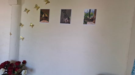 The Official Studio изображение 2