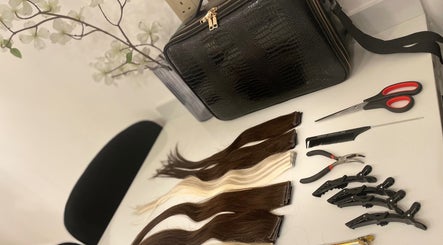 أدوات وإضافات شعر في Layla Beauty Centre بالرياض، منطقة الرياض، SA لجمال استثنائي.