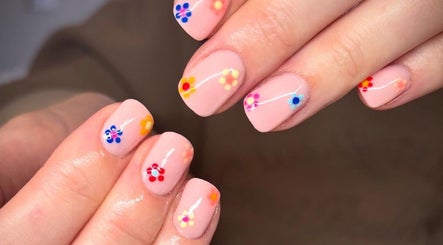 LauraEmily nails imagem 3