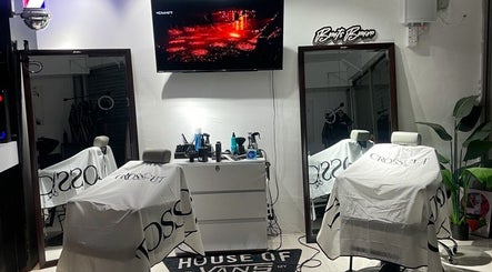 Crosscut Barbers