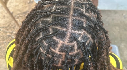 Brats Beauty Shop image 3