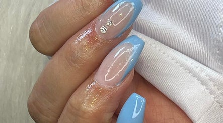 Lady Nails, bilde 2
