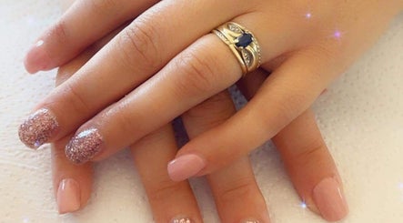 Lady Nails, bilde 3