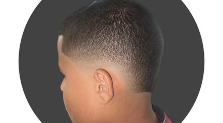 Twins Barber image 2