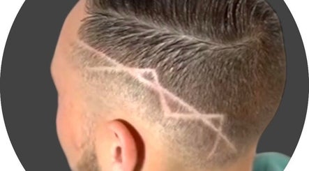 Twins Barber image 3
