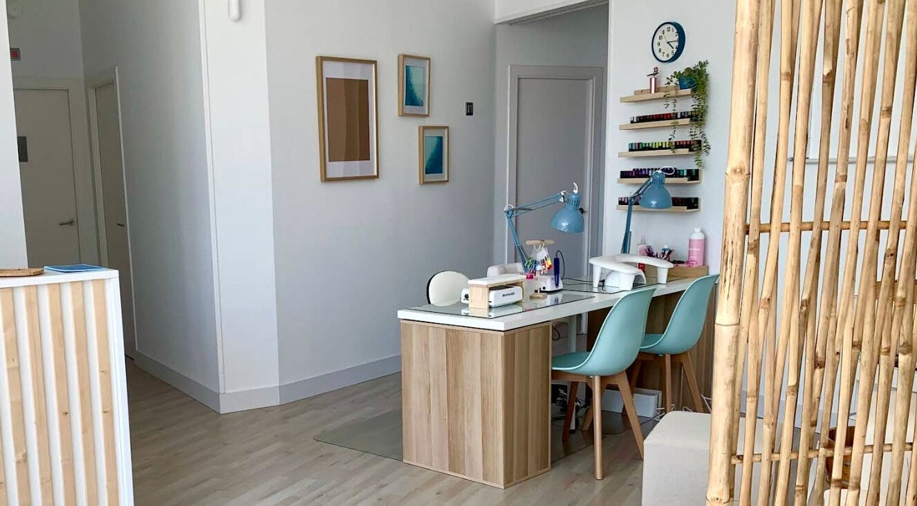 Espacio acogedor de uñas en Kai Estética, El Casar, Castilla-la Mancha, ES.