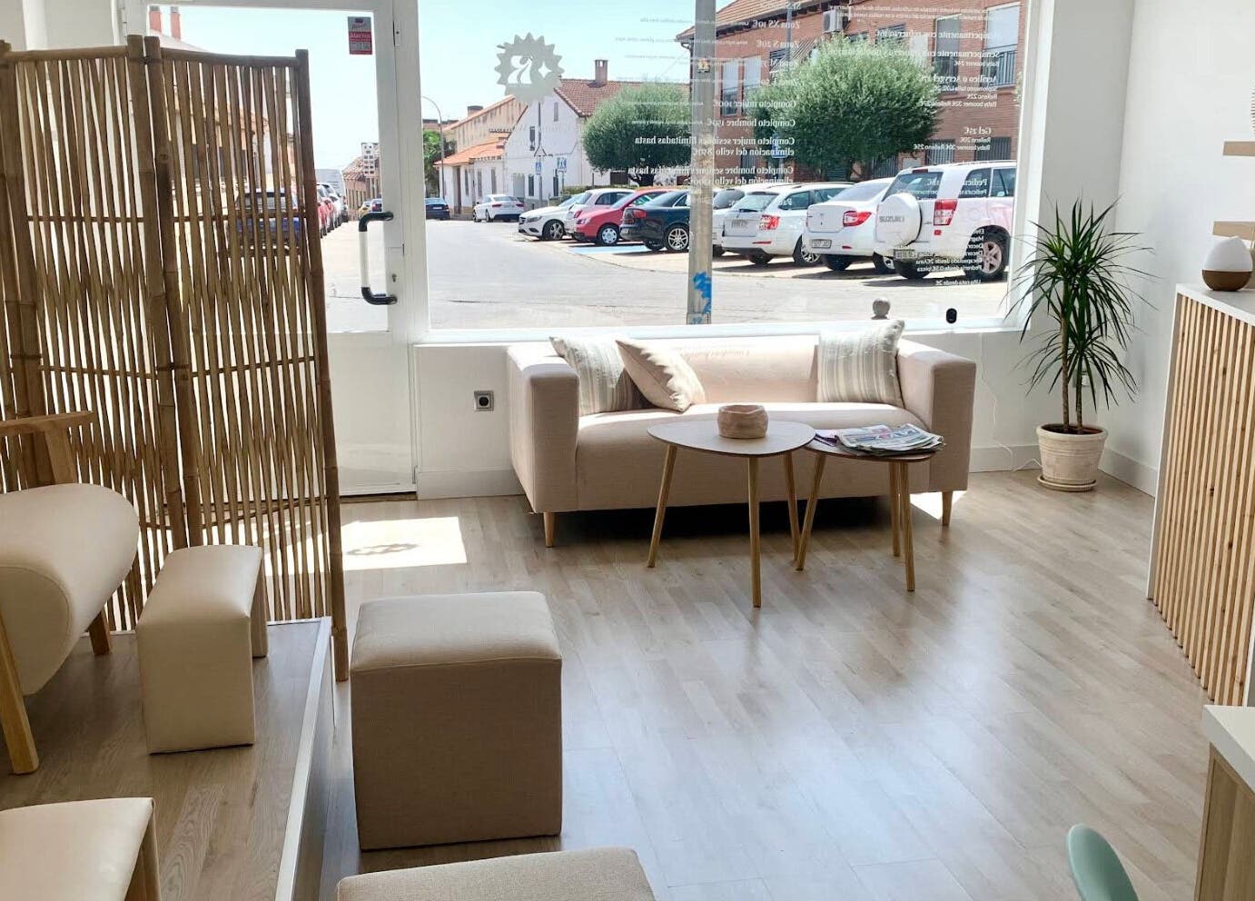 Sala de espera en Kai Estética, El Casar, Castilla-la Mancha, ES.