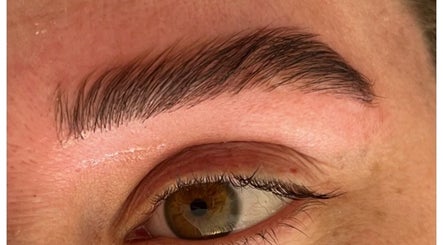 BROWS: By Hazel Bromiley billede 3