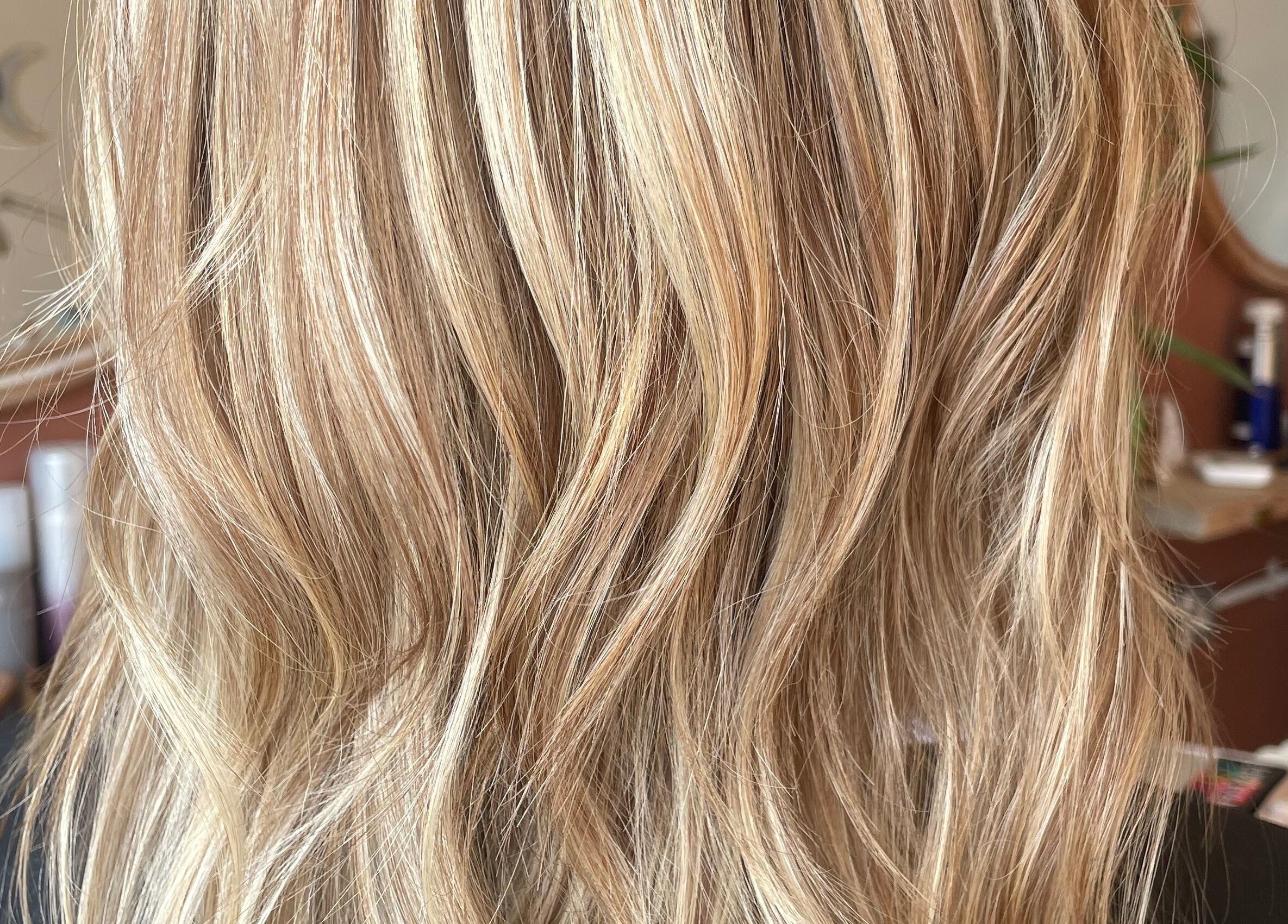 Blonde waves hairstyle at Sunkissed By Sarah - At The Snug, Penryn, England, GB.