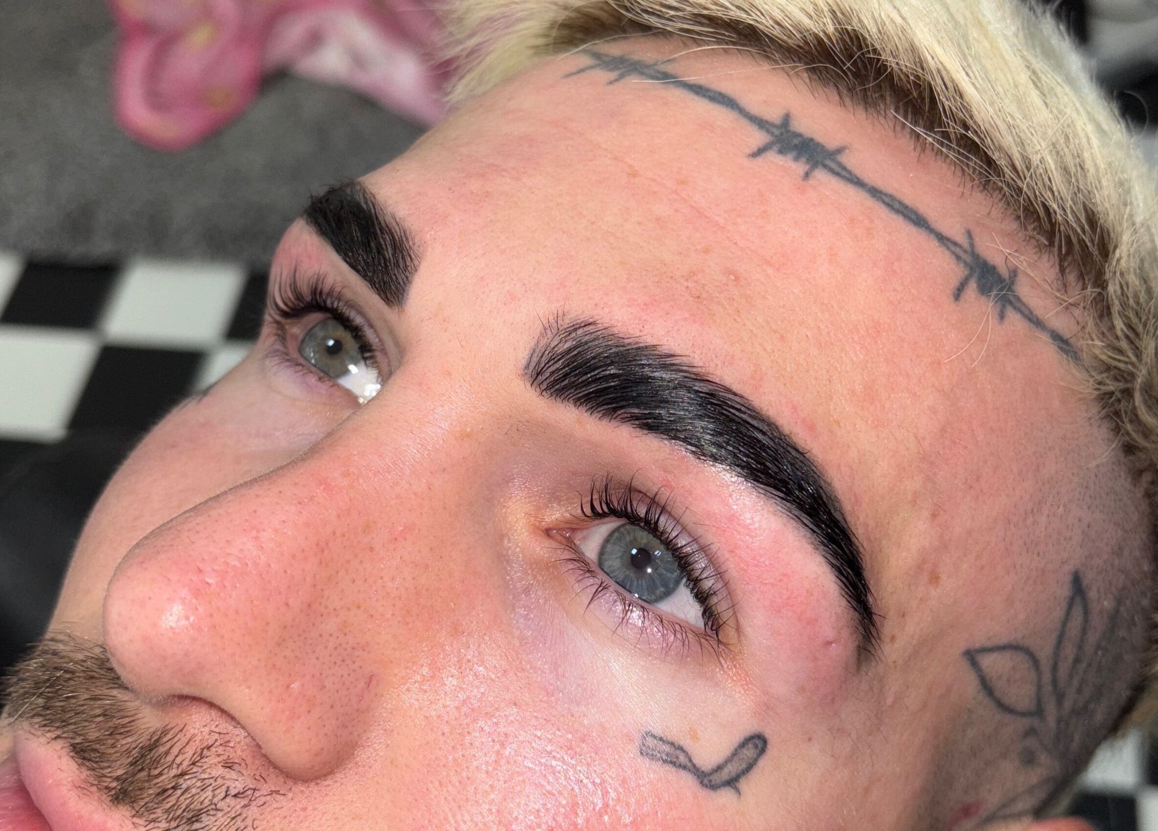Close-up of expertly styled eyebrows at _byaimeececcarelli, Bristol, England, GB showcasing precision and style.