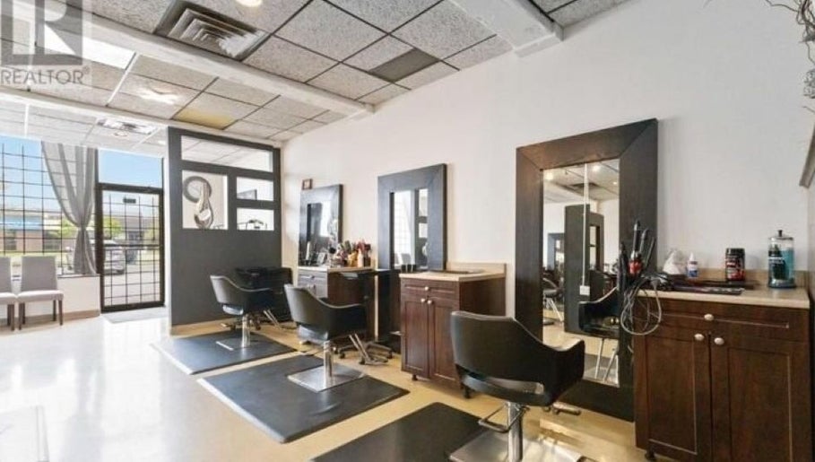 Sarita Salon n Spa Ltd. afbeelding 1