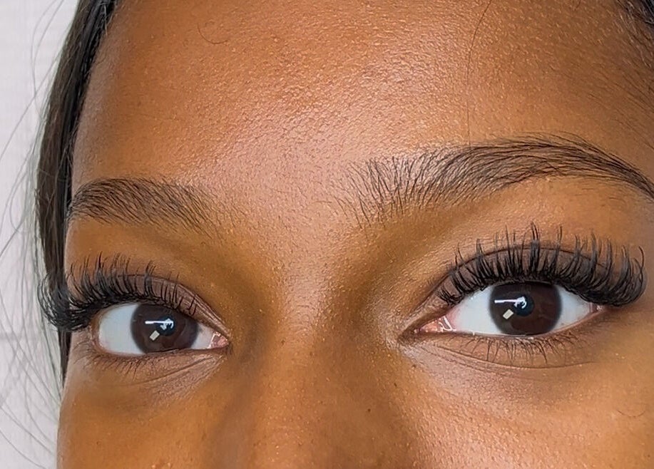 Close-up of eye with elegant eyelash extensions by A&A Lash Artistry (Aaliyah) in Richboro, Pennsylvania, US.