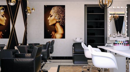 Mane Hairven image 2