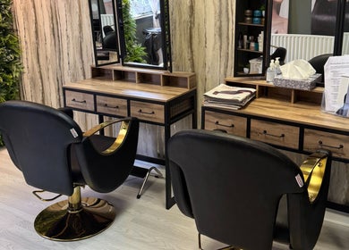 Cocochoco Ireland & Uk's stylish salon in Limerick, County Limerick, IE, featuring elegant styling stations.