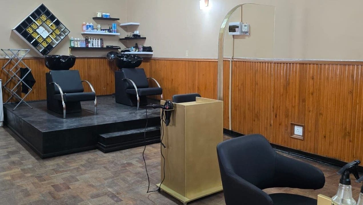 Modern salon wash stations at On The Edge Prostyling, Upington, Northern Cape, ZA.
