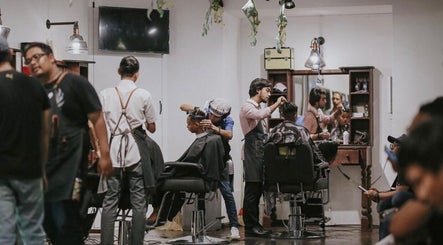 Ipoh Barber & Comber image 2