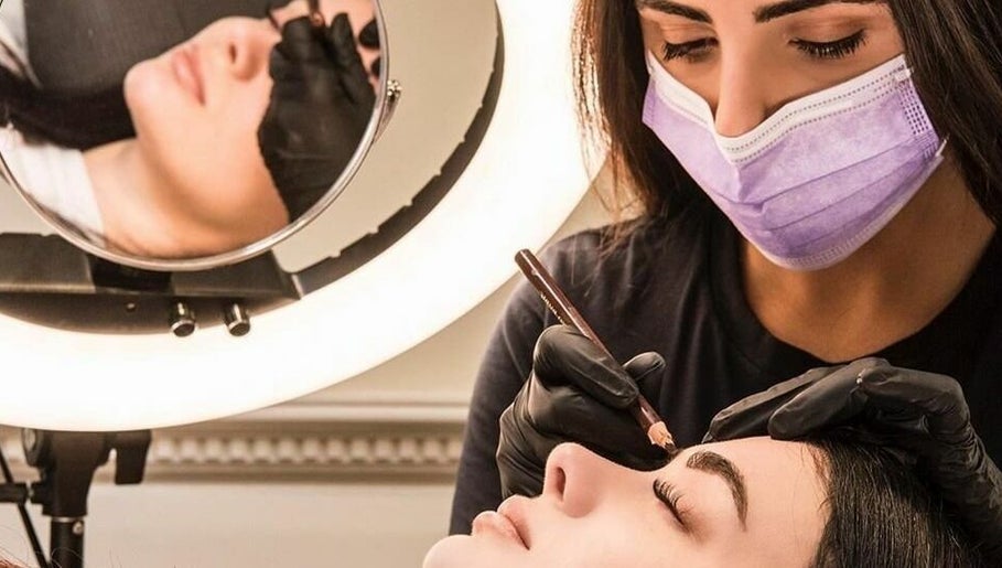 Perfetto Brows image 1