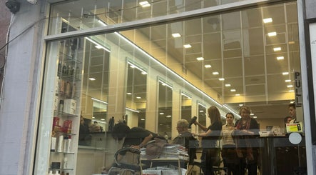 Signature Barbershop