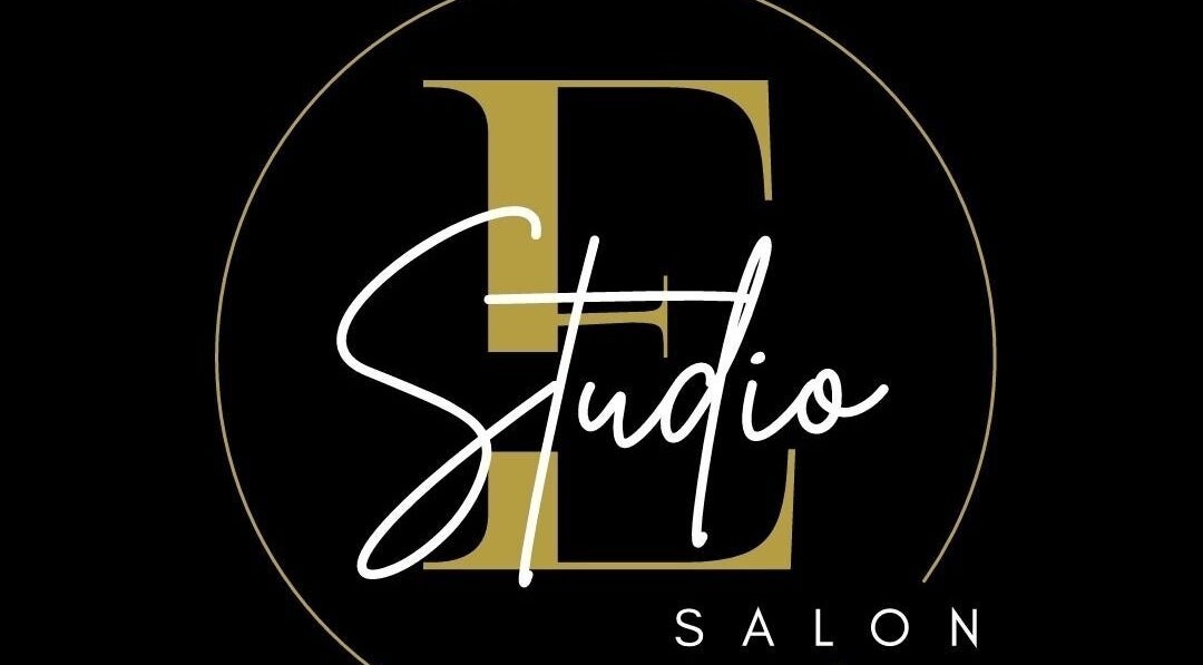 Studio E Salon logo in gold and white, Fort Myers, Florida, US.