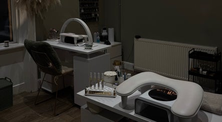 EjfBeauty at The Hideaway