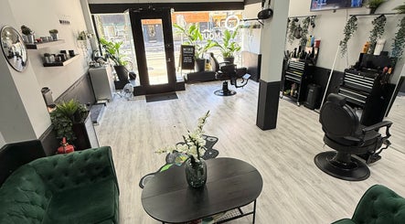Mourid Barbershop imagine 2