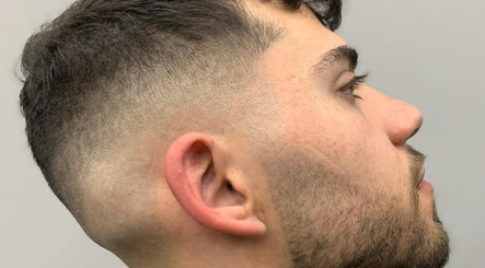 Corte degradê impecável no Prime BarberShop - Barbeiro Antônio, Viana Do Castelo, Viana Do Castelo, PT.