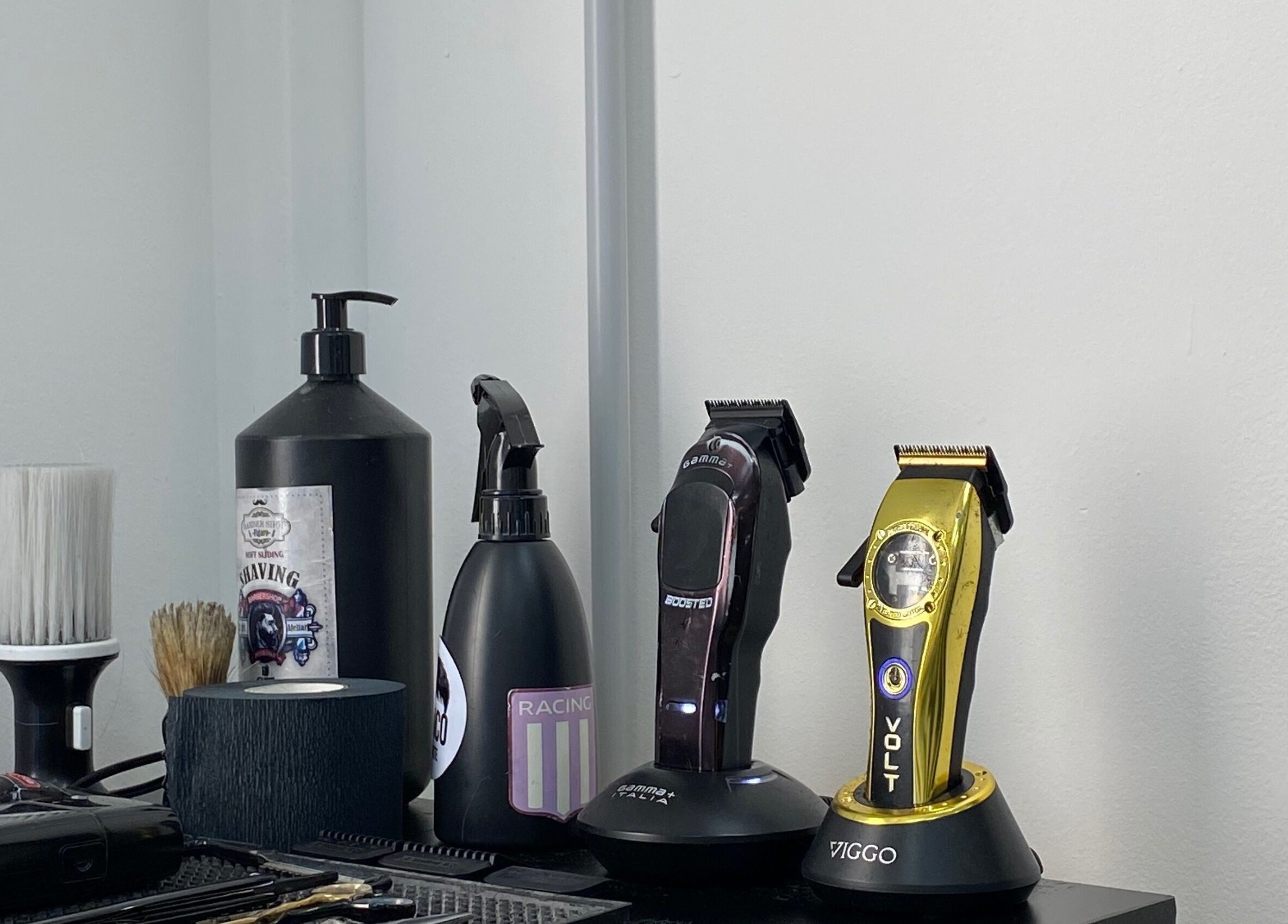 Equipos de peluquería profesional en M&C Studio, Monte Grande, Provincia De Buenos Aires, AR.