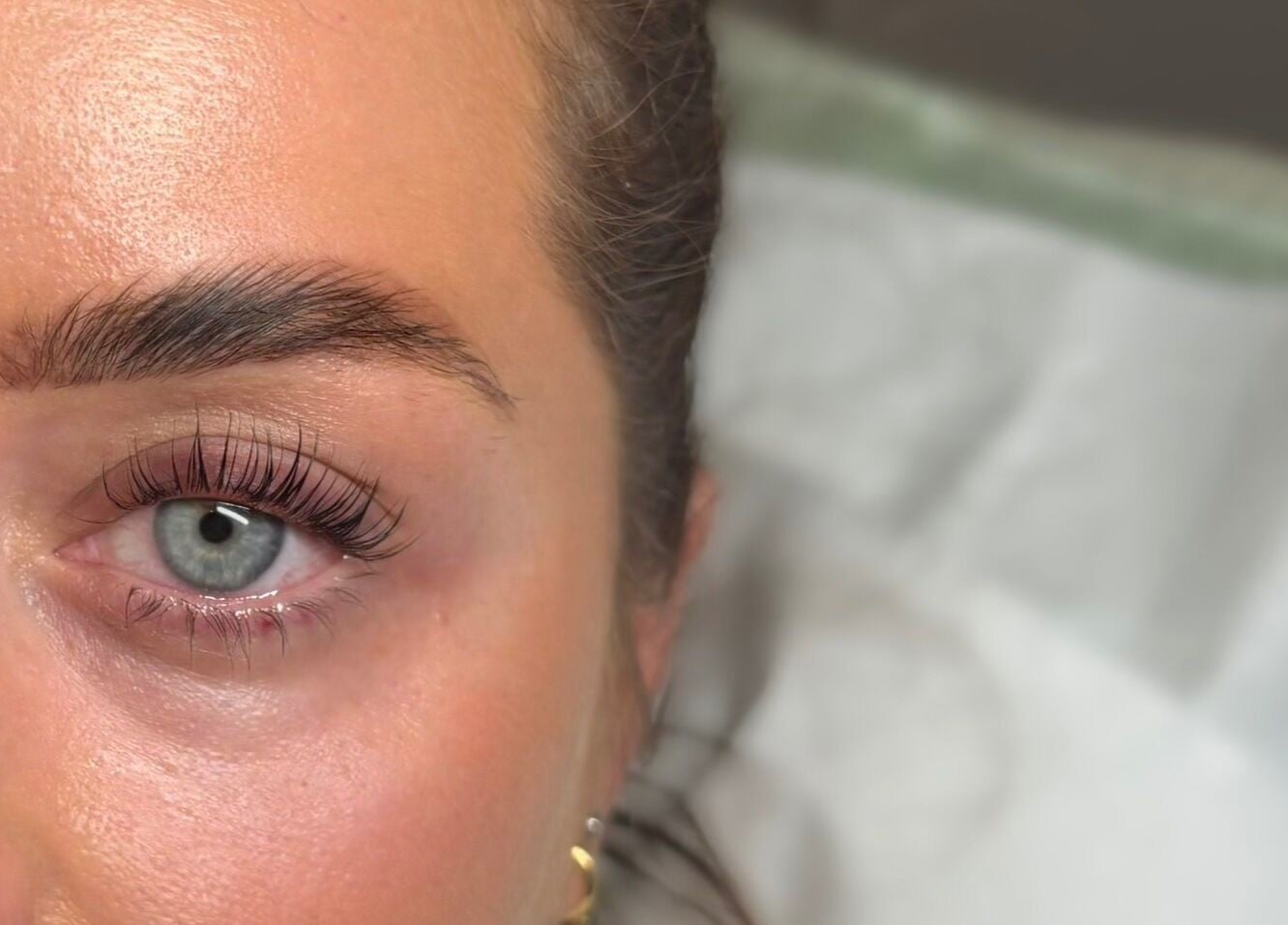 Close-up of detailed lash work at Mani’s by Millie May in Bridgend, Wales, GB.