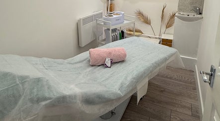 Beautlux Beauty Salon