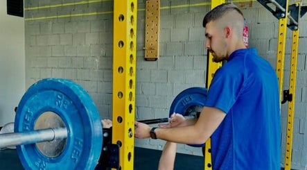 Kuba Matusik-Trener Personalny Trener Osobisty Trener Przygotowania Motorycznego Trening Funkcjonalny Wrocław Ołbin image 3