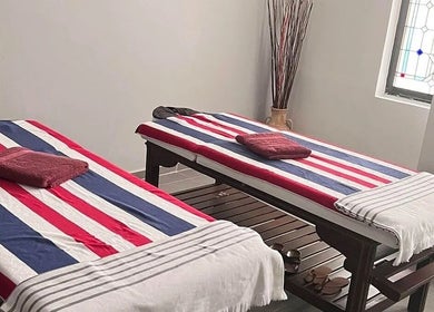 Relaxing dual massage beds at Fey Massage And Spa in İstanbul, İstanbul, TR for a perfect wellness retreat.
