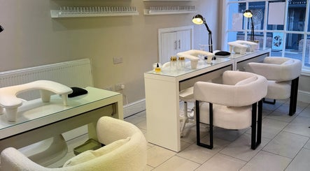 Nail Pod at 24
