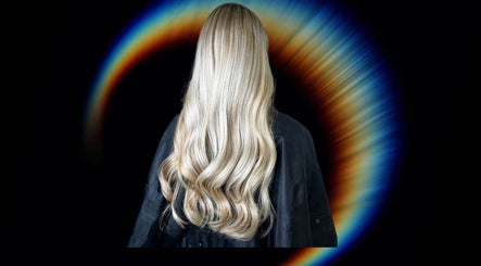 Hair & Art by Zoltan, bilde 2