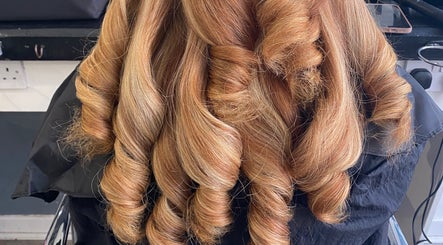 CMW Elite Hair