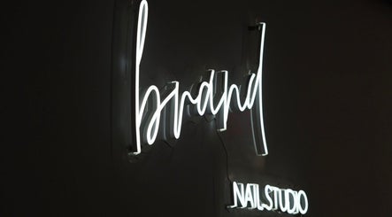 Brand Nail Studio