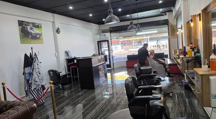 Rayzah Barbers
