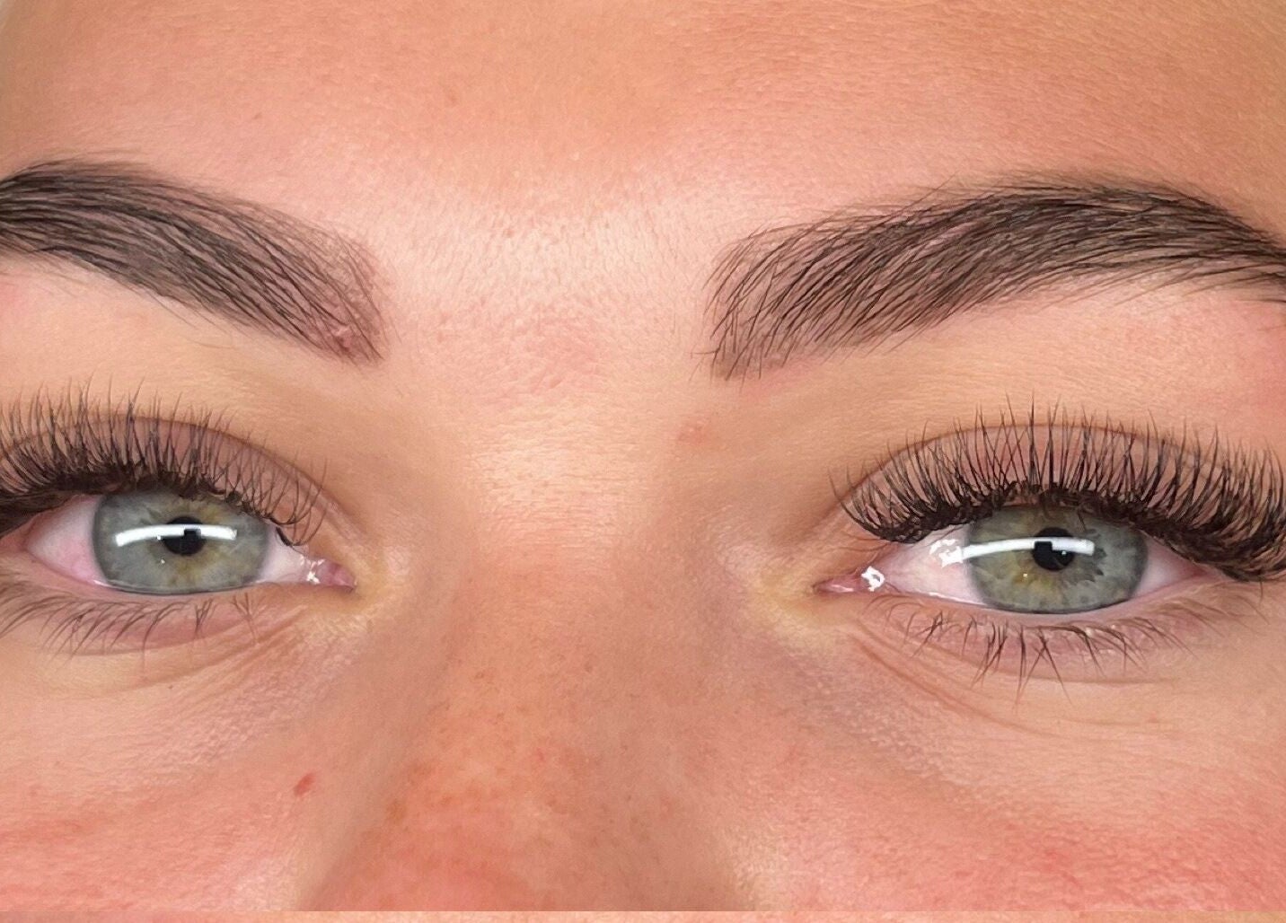 Beautifully styled lashes and brows at Beauty Beyond Browz - Hallidays Point, New South Wales, AU.